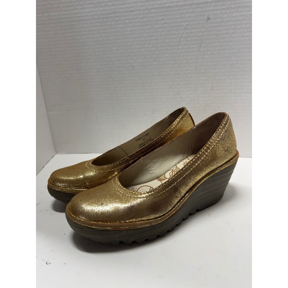 Fly London Yasi Gold Metallic Leather Wedge Pumps Shoes P500171062 Size 37